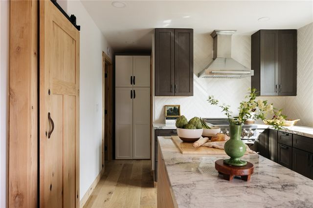 27522 Cedarwood, Lake Arrowhead, CA 92352