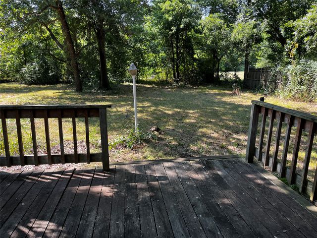 1005 Commerce Drive, Greenville, TX 75401