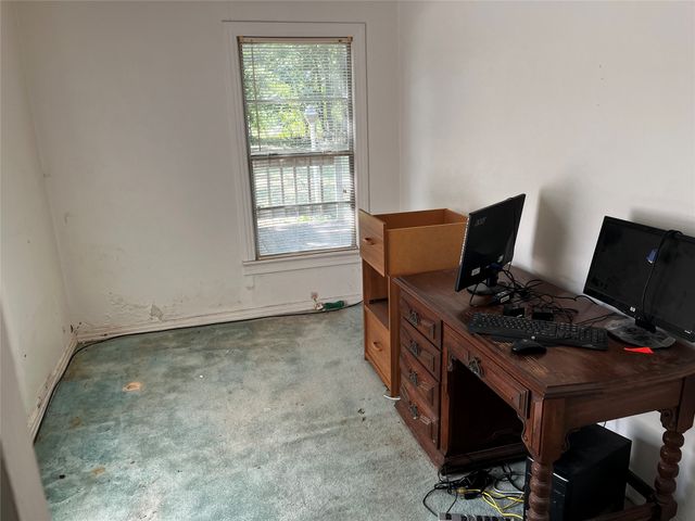 1005 Commerce Drive, Greenville, TX 75401