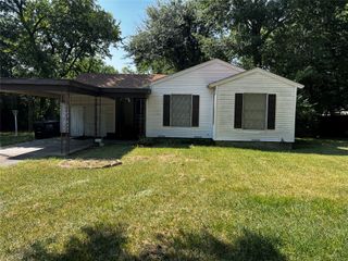 1005 Commerce Drive, Greenville, TX 75401