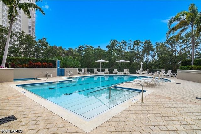 7225 Pelican Bay BLVD 302, Naples, FL 34108