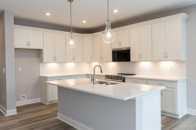 2465 Bartram Lane, Harrison, OH 45030