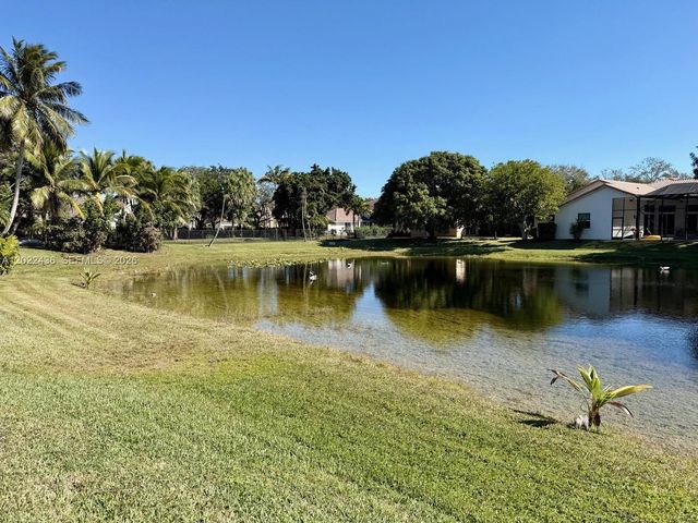 2644 Miller Court, Weston, FL 33332