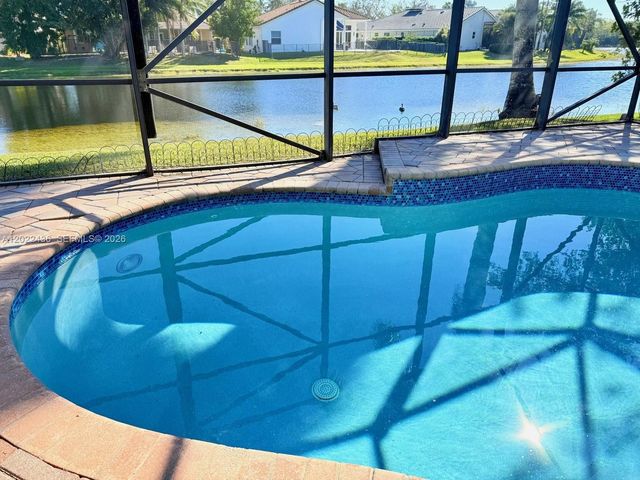 2644 Miller Court, Weston, FL 33332