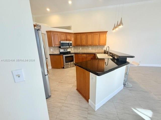 2644 Miller Court, Weston, FL 33332