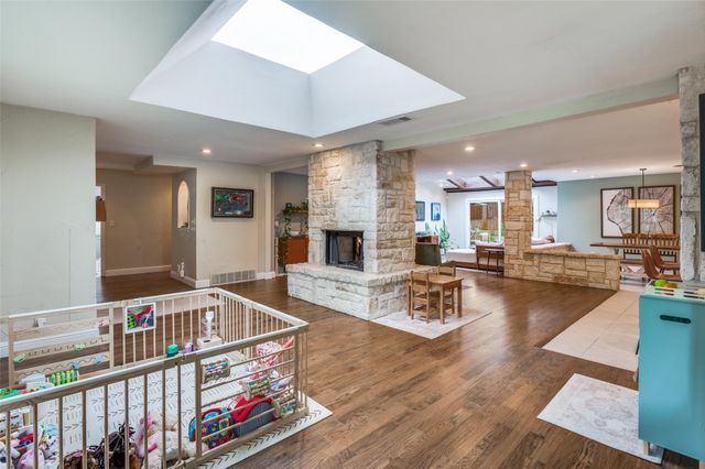 1602 Glen Valley Drive, Irving, TX 75061