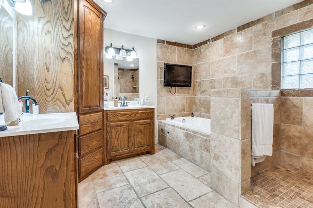 1602 Glen Valley Drive, Irving, TX 75061