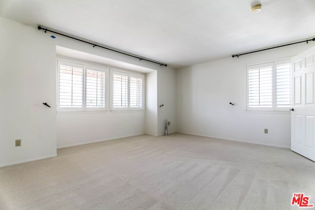 19550 Turtle Springs Way, Los Angeles, CA 91326