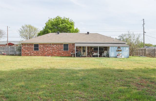 4051 Country Meadows Circle, Granbury, TX 76049