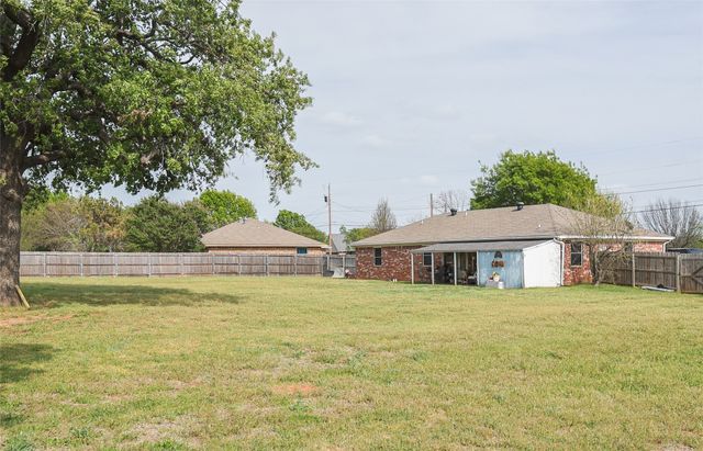4051 Country Meadows Circle, Granbury, TX 76049