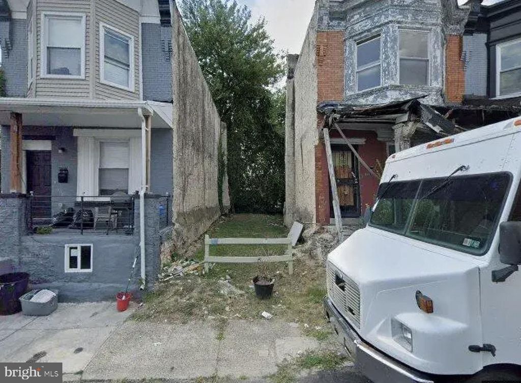 210 N SALFORD ST, Philadelphia, PA 19139