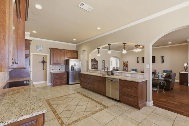 453 Kincannon Lane, Rhome, TX 76078