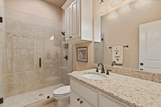 453 Kincannon Lane, Rhome, TX 76078
