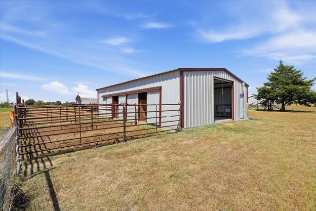 453 Kincannon Lane, Rhome, TX 76078