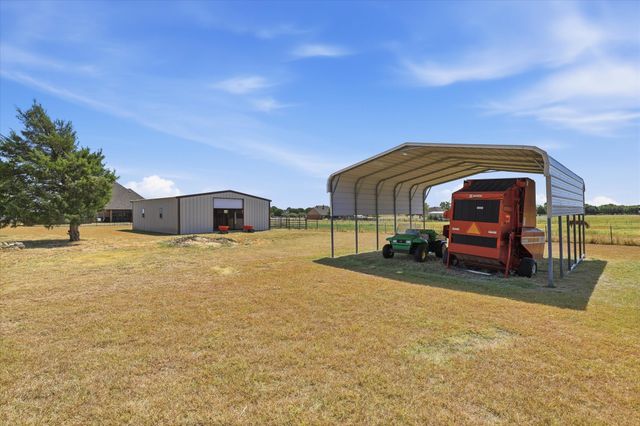 453 Kincannon Lane, Rhome, TX 76078