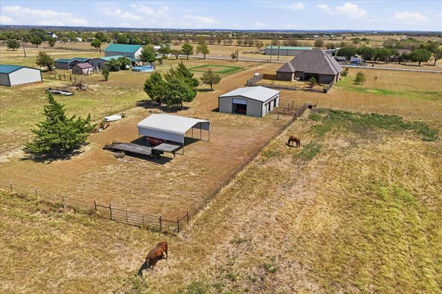 453 Kincannon Lane, Rhome, TX 76078