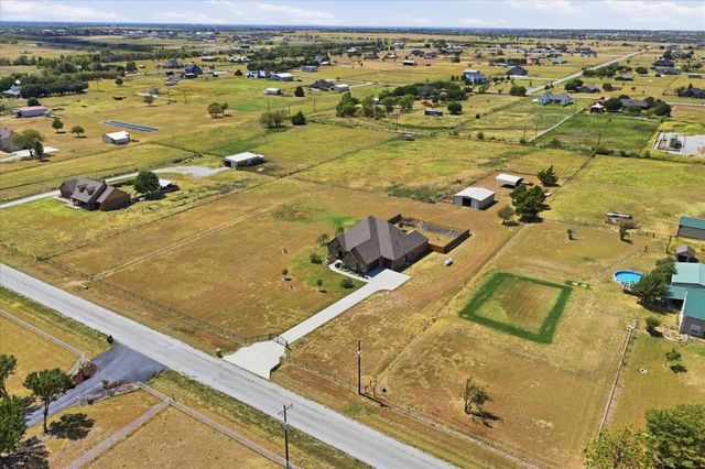 453 Kincannon Lane, Rhome, TX 76078