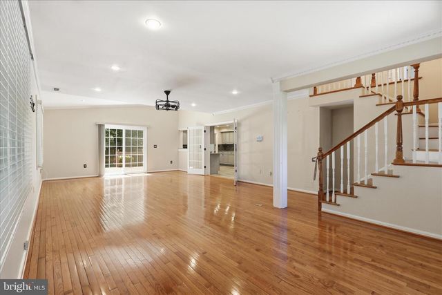 4003 KLOMAN ST, Annandale, VA 22003