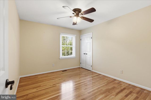 4003 KLOMAN ST, Annandale, VA 22003