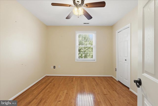 4003 KLOMAN ST, Annandale, VA 22003