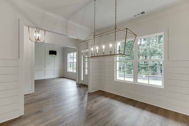 314 Level Creek Road, Sugar Hill, GA 30518