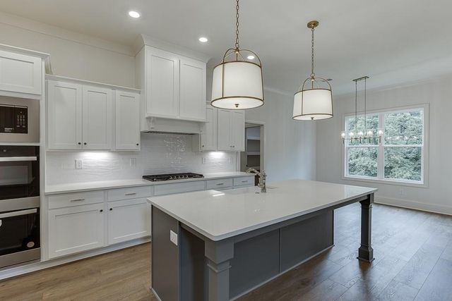 314 Level Creek Road, Sugar Hill, GA 30518