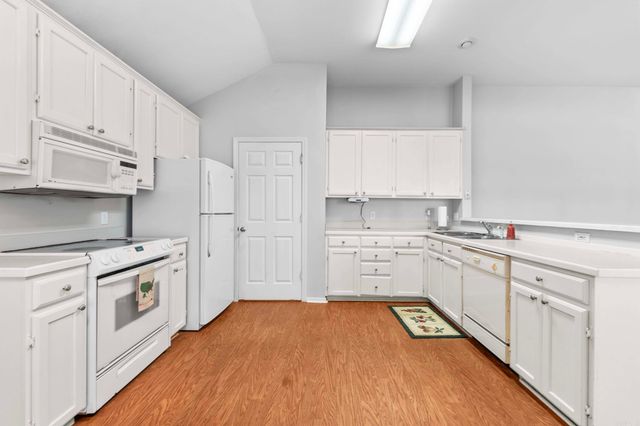 2525 Peabody Drive, Conway, AR 72032