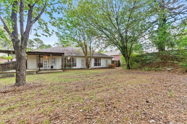 2525 Peabody Drive, Conway, AR 72032