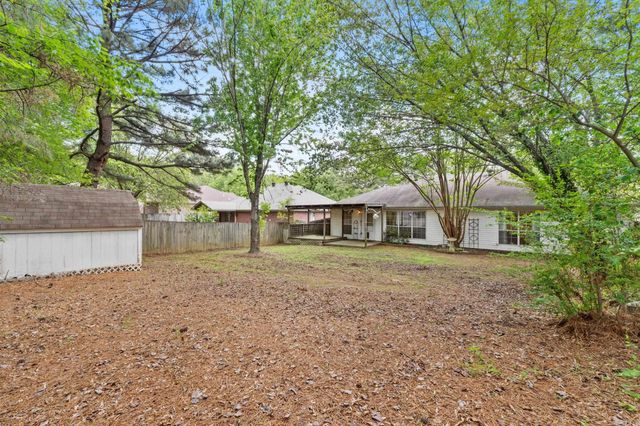 2525 Peabody Drive, Conway, AR 72032