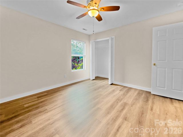 1843 Rustic Barn Drive, Huntersville, NC 28078