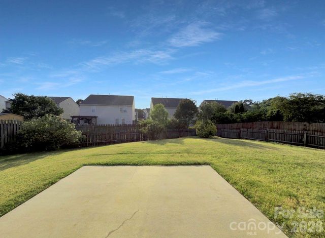1843 Rustic Barn Drive, Huntersville, NC 28078