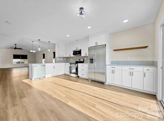 1843 Rustic Barn Drive, Huntersville, NC 28078