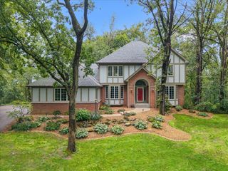 855 Midwest Trail N, West Lakeland Twp, MN 55042