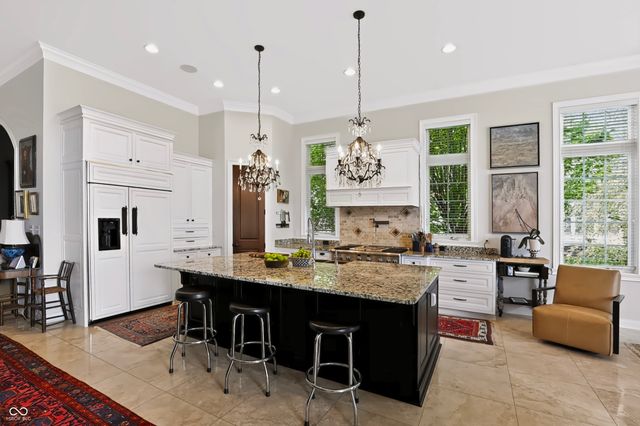 15153 Kampen Circle, Carmel, IN 46033