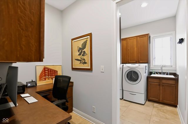 15153 Kampen Circle, Carmel, IN 46033