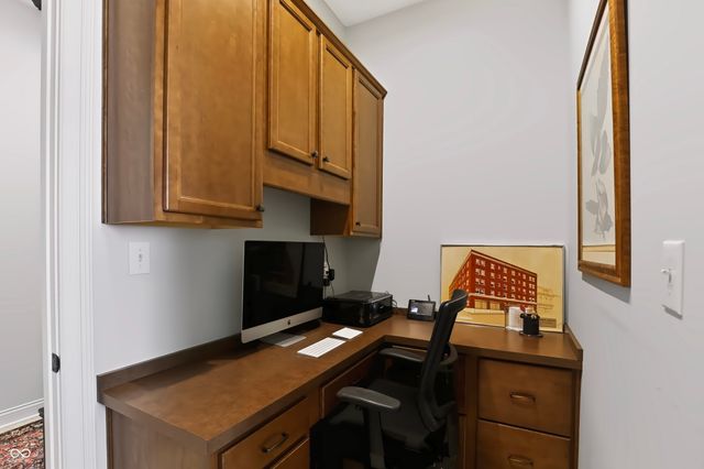 15153 Kampen Circle, Carmel, IN 46033