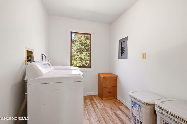 24 Sixth Street, Hazlet, NJ 07734