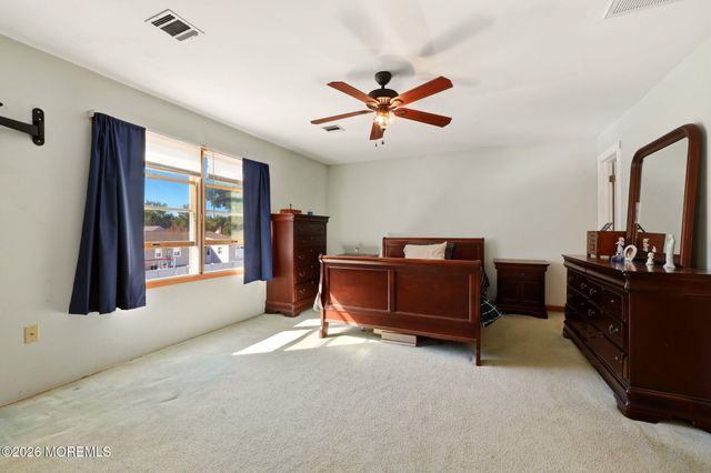 24 Sixth Street, Hazlet, NJ 07734