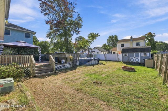 24 Sixth Street, Hazlet, NJ 07734