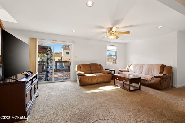 24 Sixth Street, Hazlet, NJ 07734