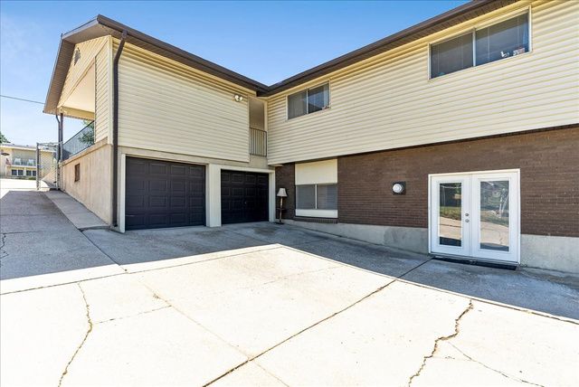 5045 S 2500 W, Roy, UT 84067