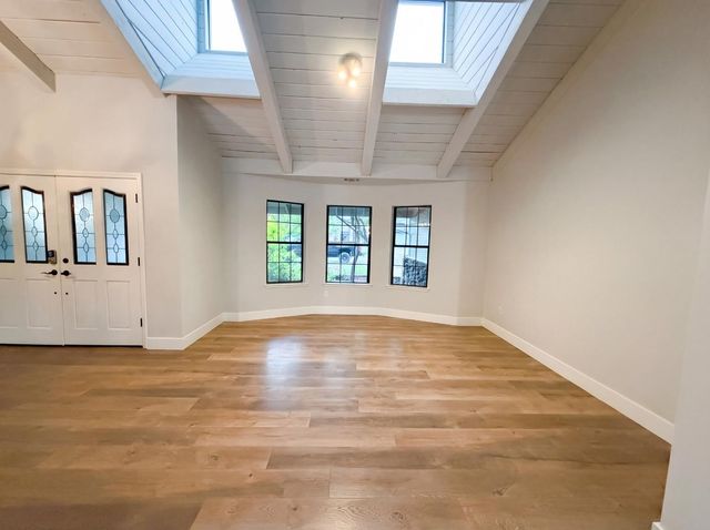 703 Shasta St, Roseville, CA 95678