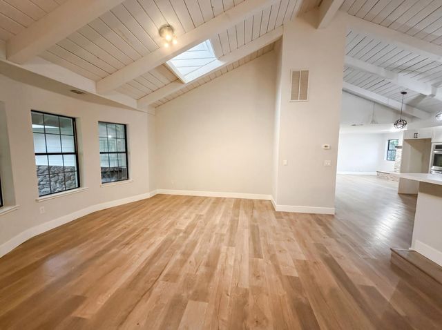 703 Shasta St, Roseville, CA 95678