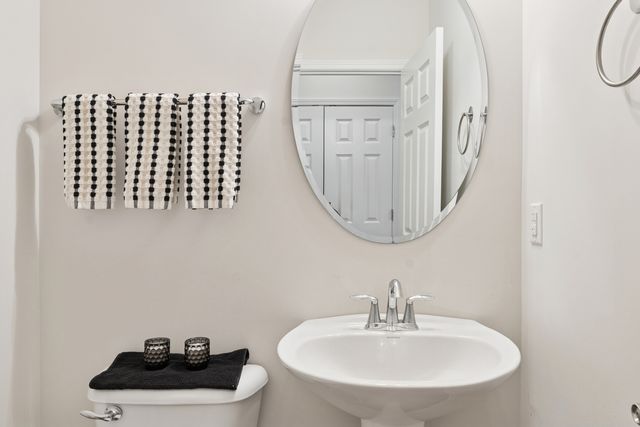 875 Station Boulevard, Elburn, IL 60119