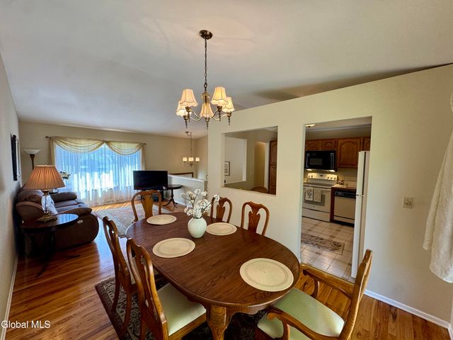 48 Grissom Drive, Clifton Park, NY 12065