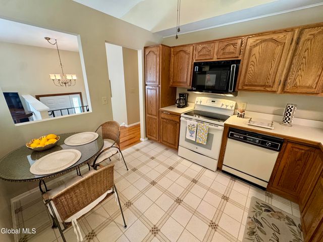 48 Grissom Drive, Clifton Park, NY 12065