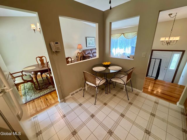 48 Grissom Drive, Clifton Park, NY 12065