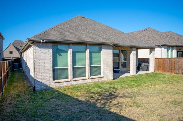 1525 Jocelyn Drive, Fort Worth, TX 76052