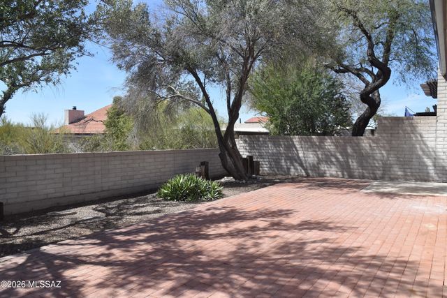 5930 N Placita Del Conde, Tucson, AZ 85718