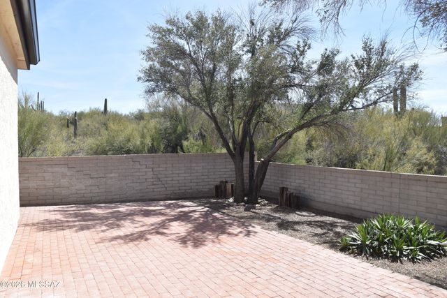5930 N Placita Del Conde, Tucson, AZ 85718